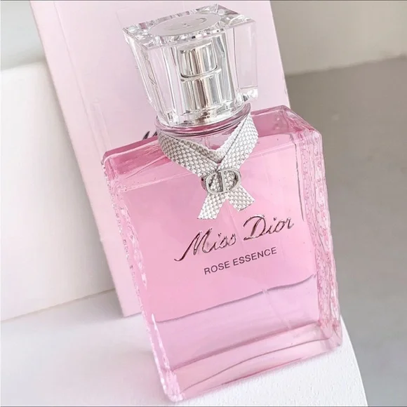 Dior Miss Dior Rose Essence 2021 Grasse, France New In Box 100 ML - Picture 4 of 11
